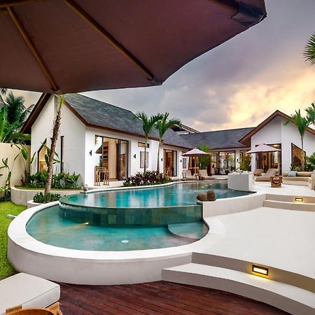 Villa Crystal Lagoon By Balisuperhost Ubud  Bagian luar foto