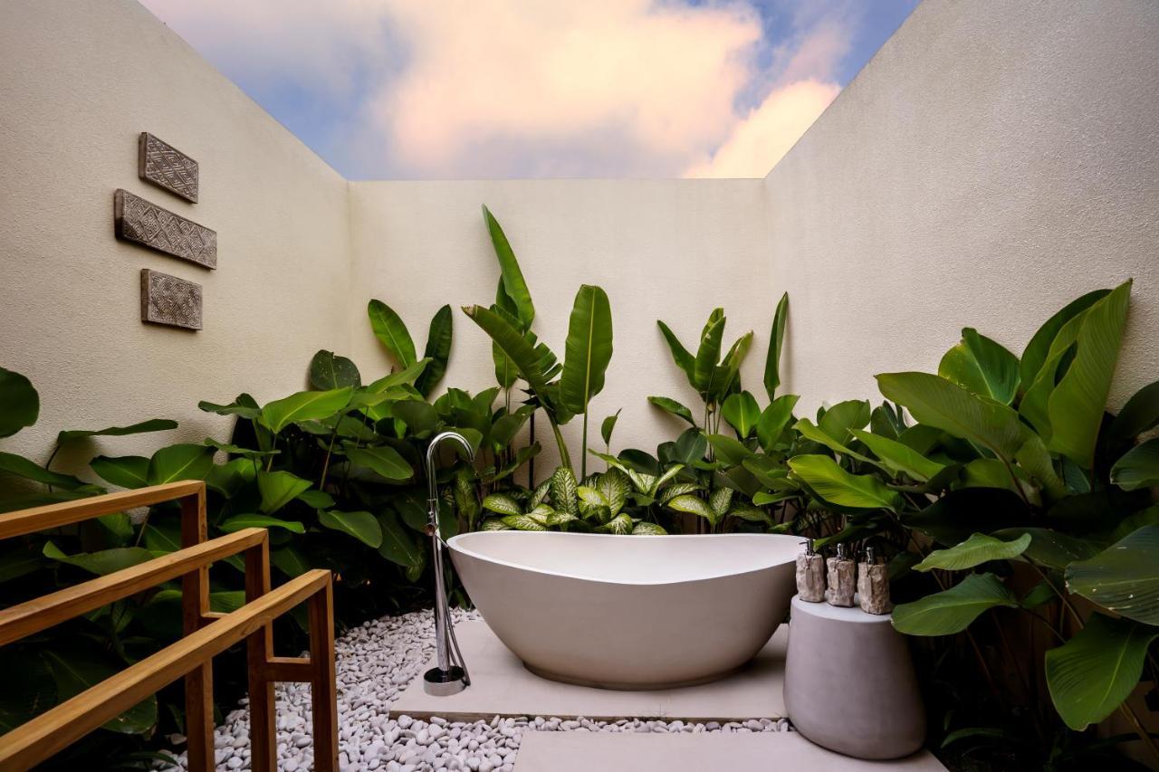 Villa Crystal Lagoon By Balisuperhost Ubud  Bagian luar foto